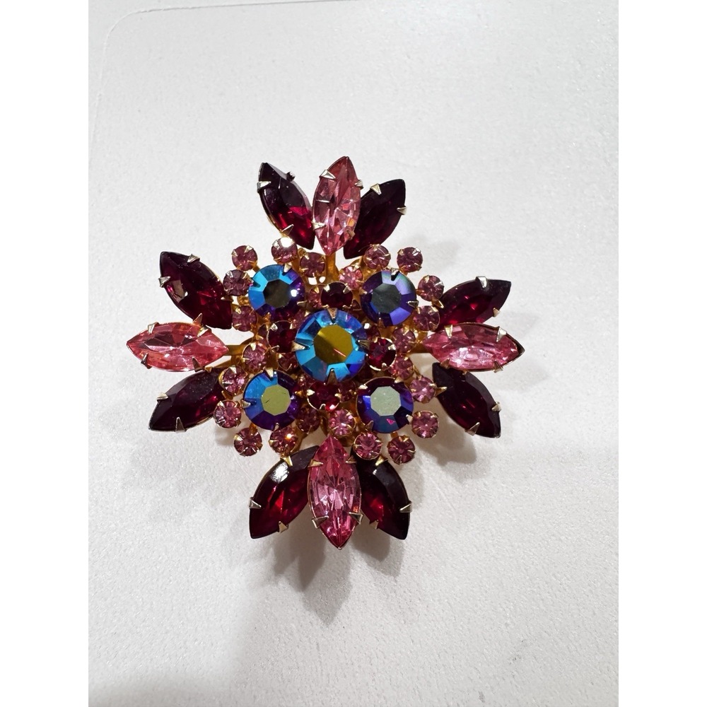 Vintage Judy Lee Rhinestone Brooch Pin Pink-White - Beautiful Condition